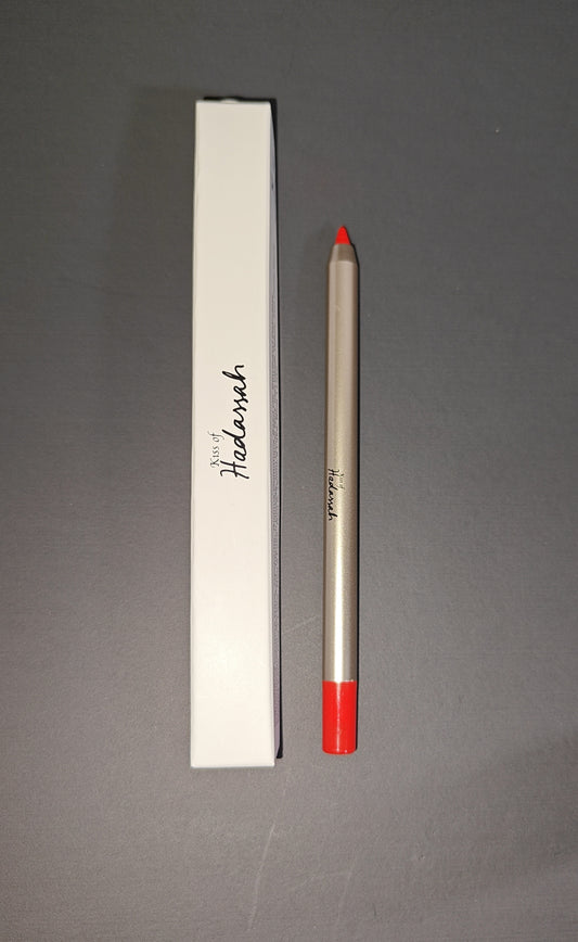 plumping lip liner- Deep Coral